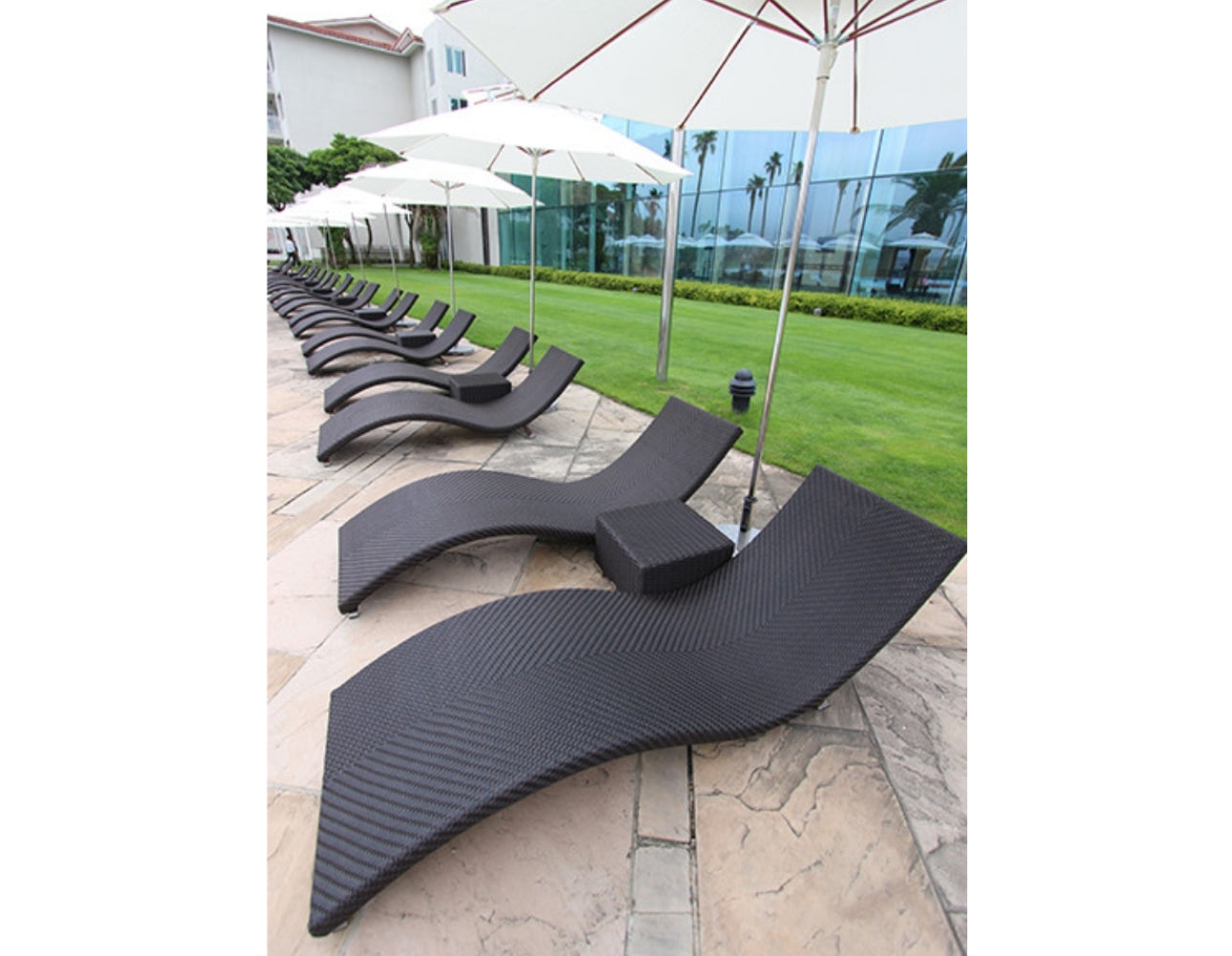 outdoor hv sunbed made of fibers black