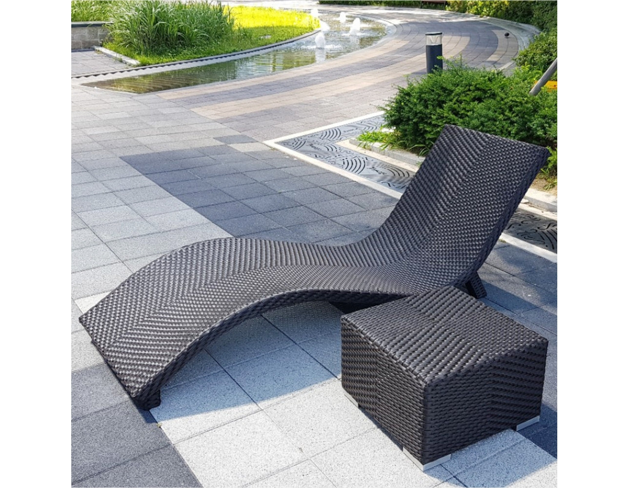 outdoor hv sunbed made of fibers black